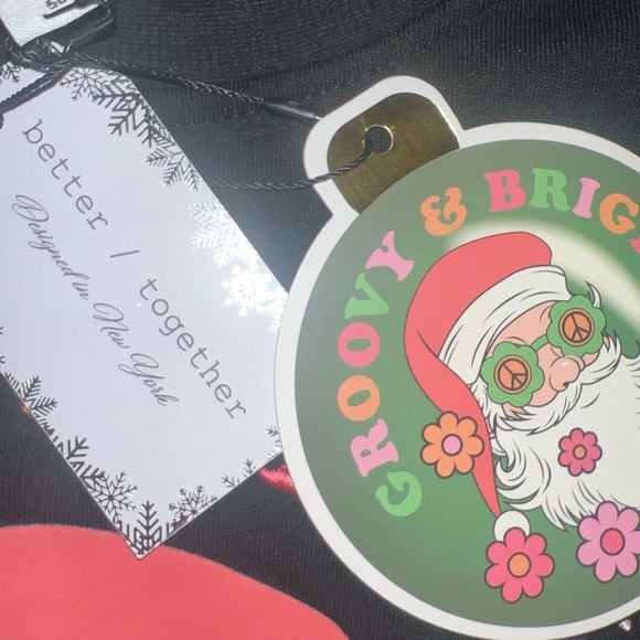 Better Together Women’s Santa Clause Christmas Flower 70’s Groovy | NEW/NWT!🎁 - Picture 6 of 7